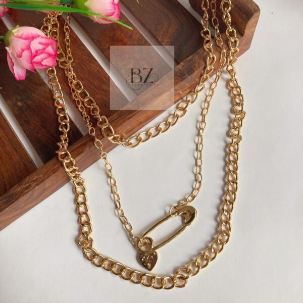 Block 3 Layer Love Pin Chain