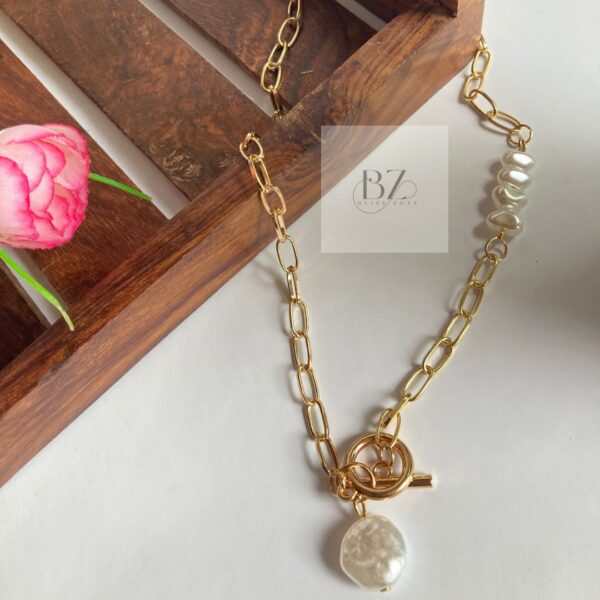 Pearl Moon Rock Chain - Image 2