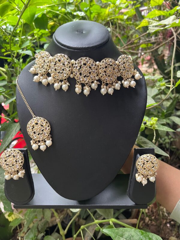 Kundan Pearl Choker Set - Image 2